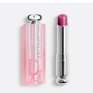 DIOR ADDICT LIP GLOW
Natural Glow Custom Color Reviving Lip Balm in 006 Berry